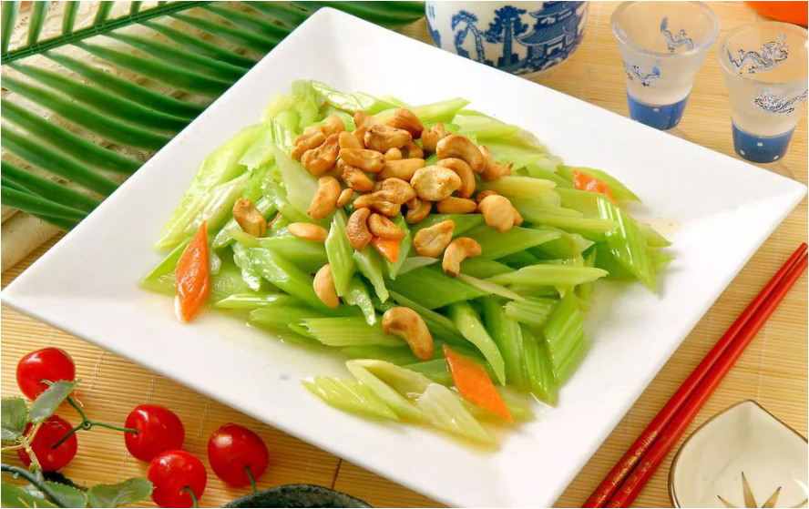  Celery with Cashew 西芹腰果