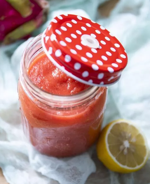 Fruit and Vegetable Ginger Detox Juice排毒果蔬姜汁
