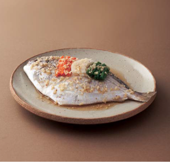 Steamed Pomfret with Vegetable