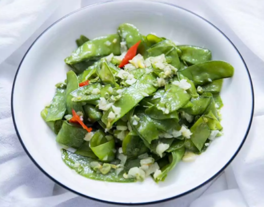 Stir-Fry Snow Pea with Garlic 蒜泥荷兰豆