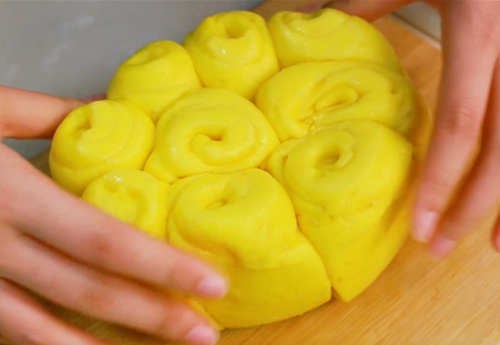 Pumpkin Bread 南瓜卷