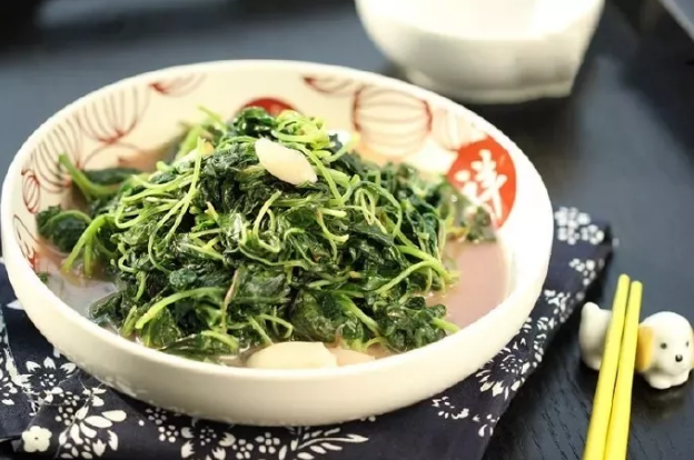Amaranth with Garlic  蒜蓉苋菜