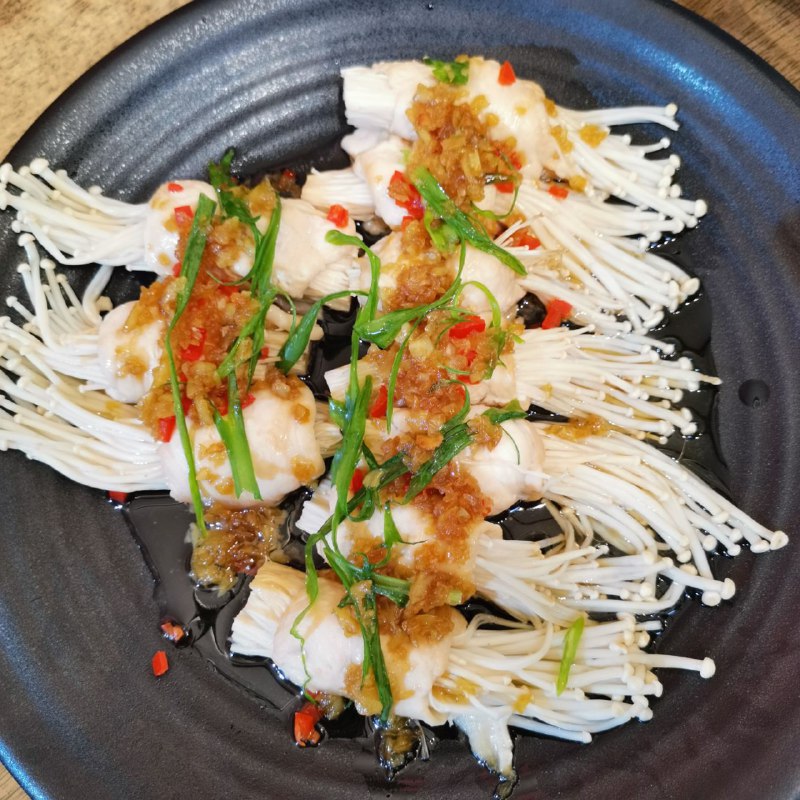 Steamed Enoki Chicken Roll肉片金针菇蒸