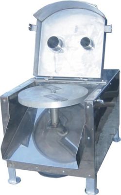 THE BAKER Cracker and Chips Cutting Machine KBM1