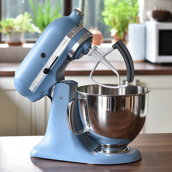 Kitchen Aid Artisan Stand Mixer 3L & 4.8L (Bowls Flex Edge Beater